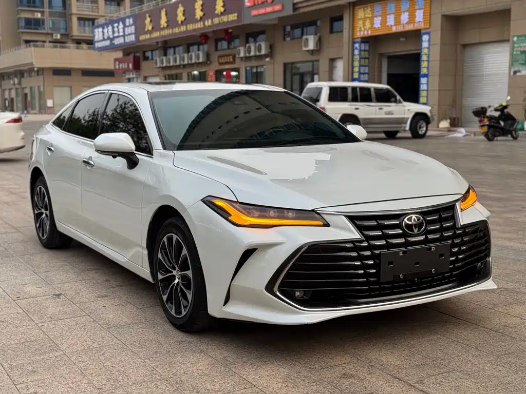 Toyota Avalon 2023 2.0L Luxury