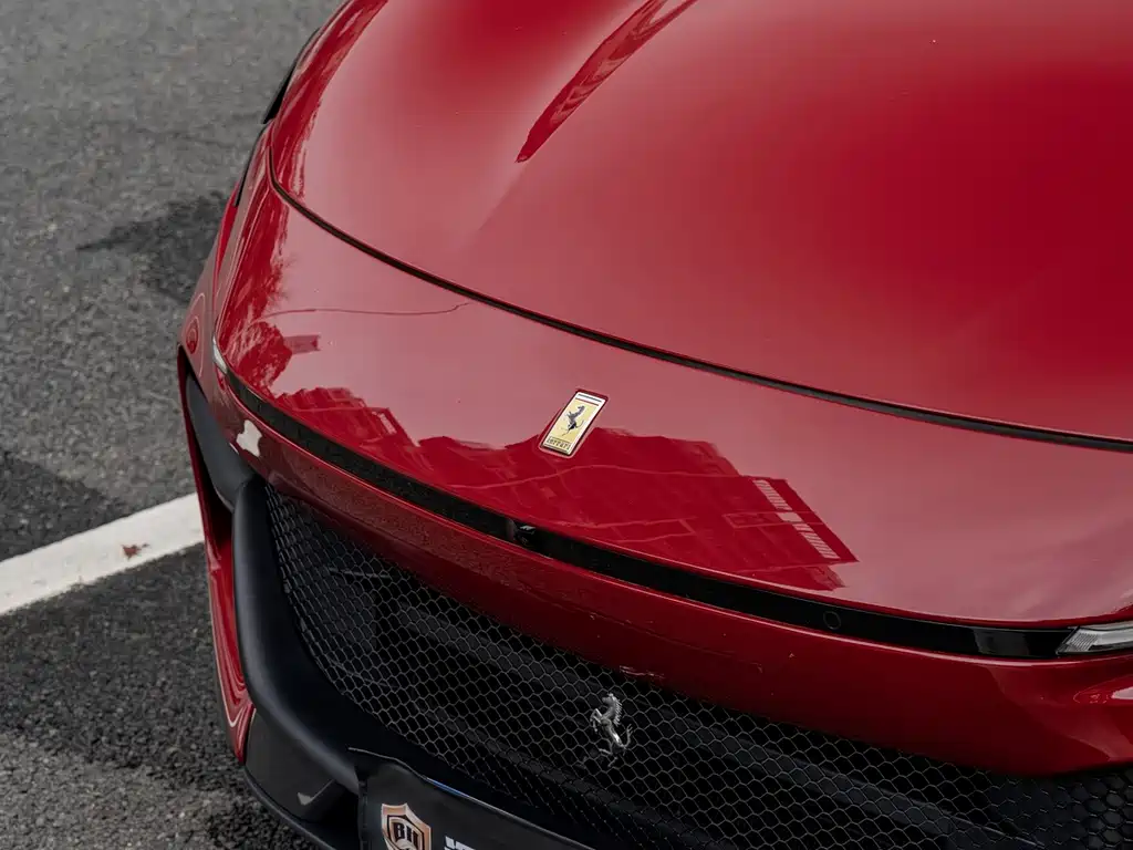 Ferrari Purosangue 6.5L V12, фото 16