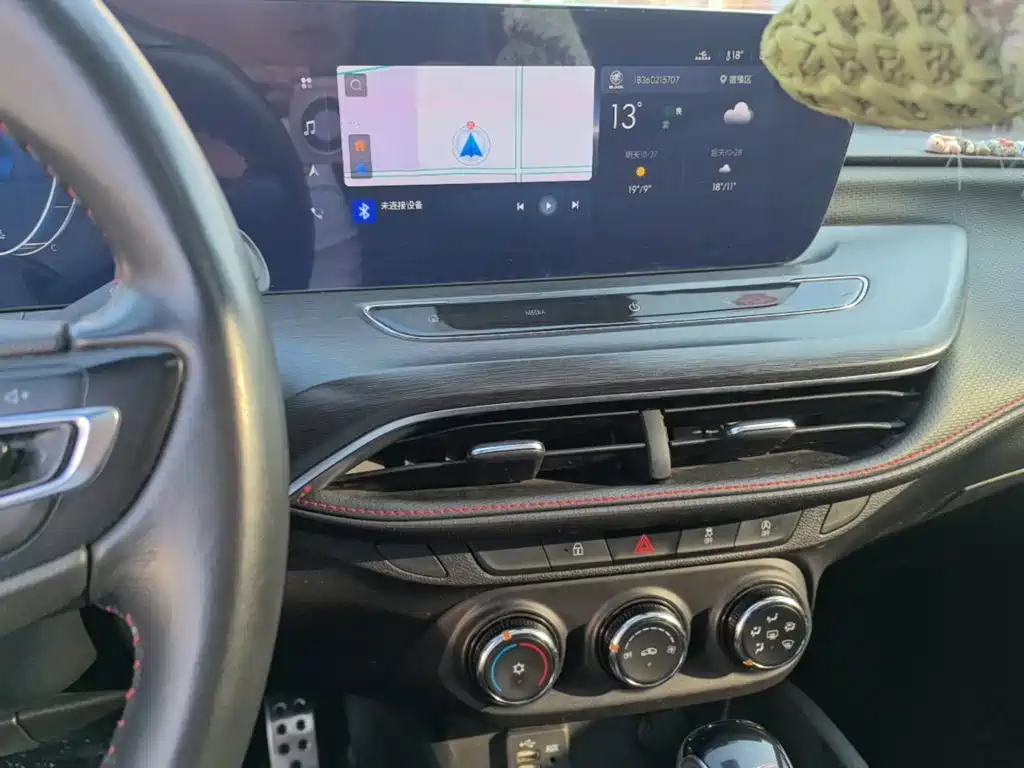 Buick Verano — миниатюра 9