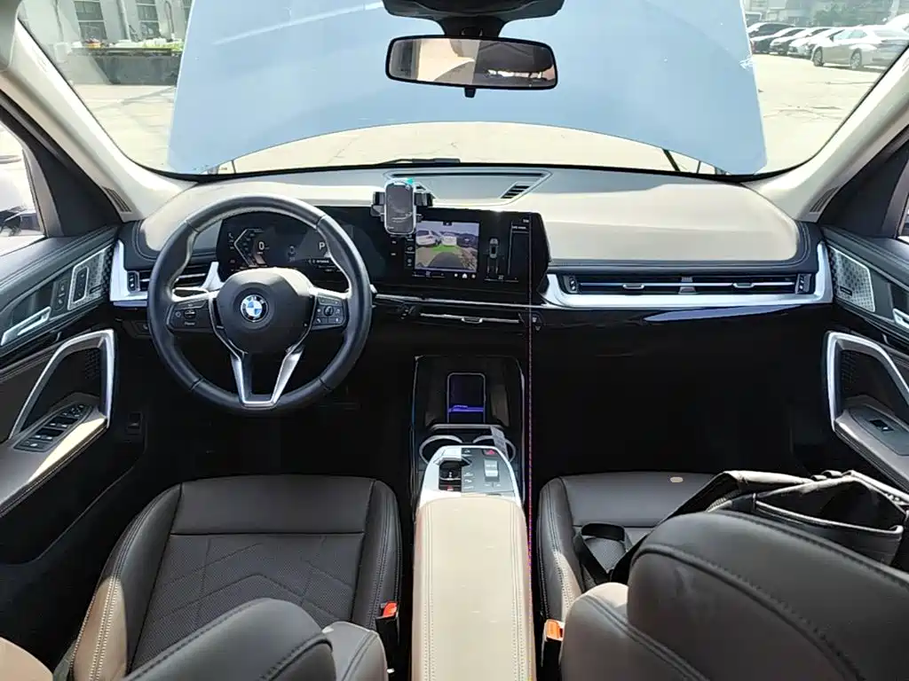 BMW X1 — миниатюра 10