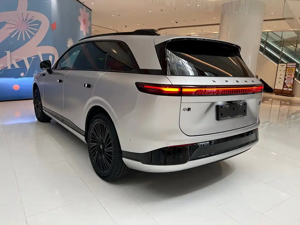 XPeng G9 — миниатюра 11