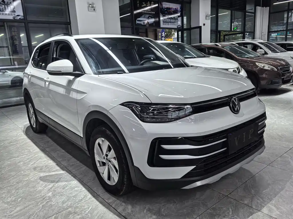 Volkswagen Tharu — миниатюра 3