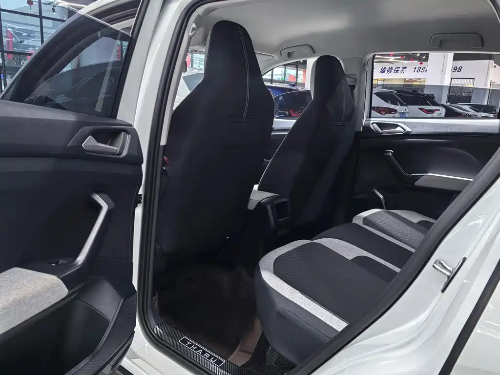 Volkswagen Tharu — миниатюра 7