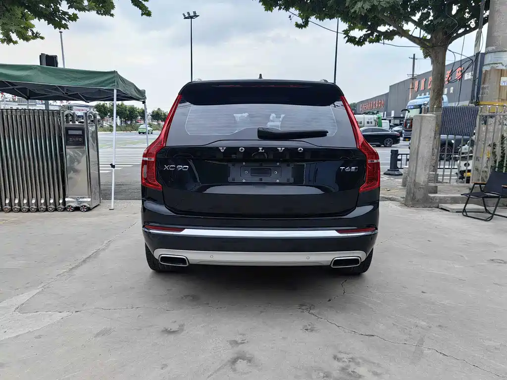 Volvo XC90 2020 T6 Luxury 7 мест