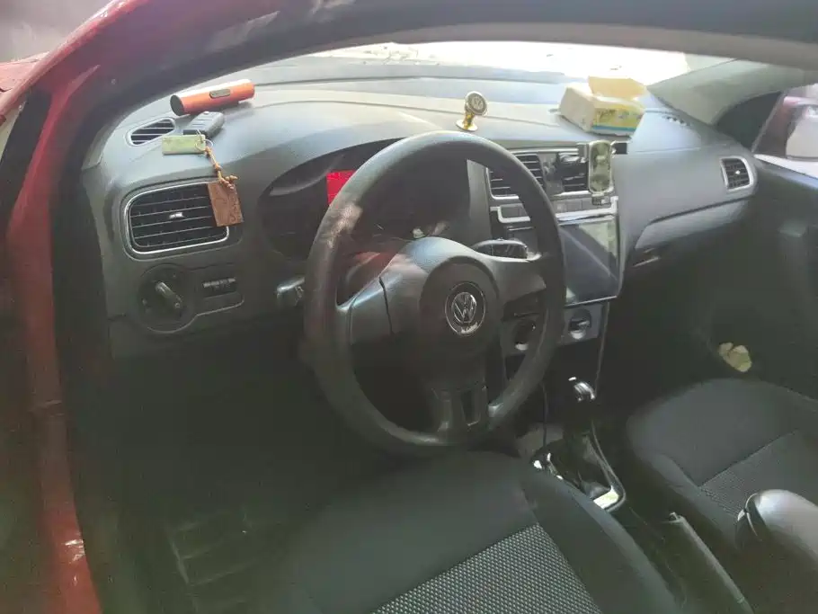Volkswagen Polo — миниатюра 12