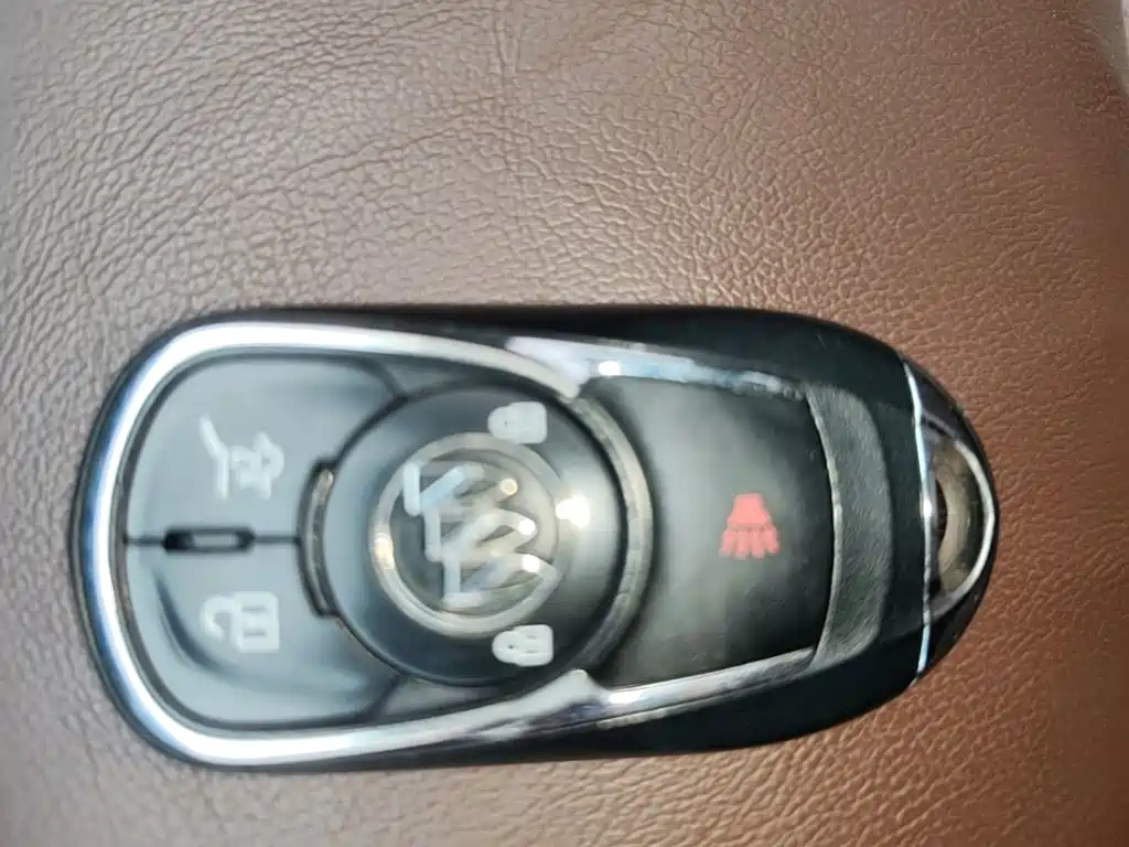 Buick Envision Plus — миниатюра 9