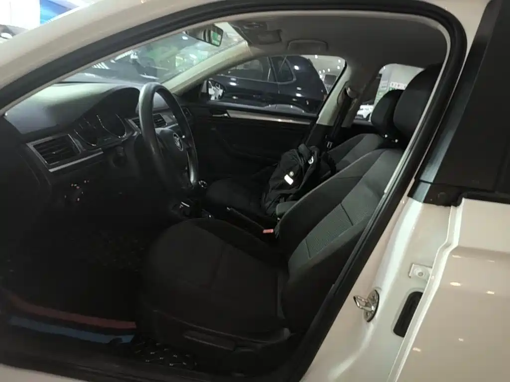 Volkswagen Bora — миниатюра 15