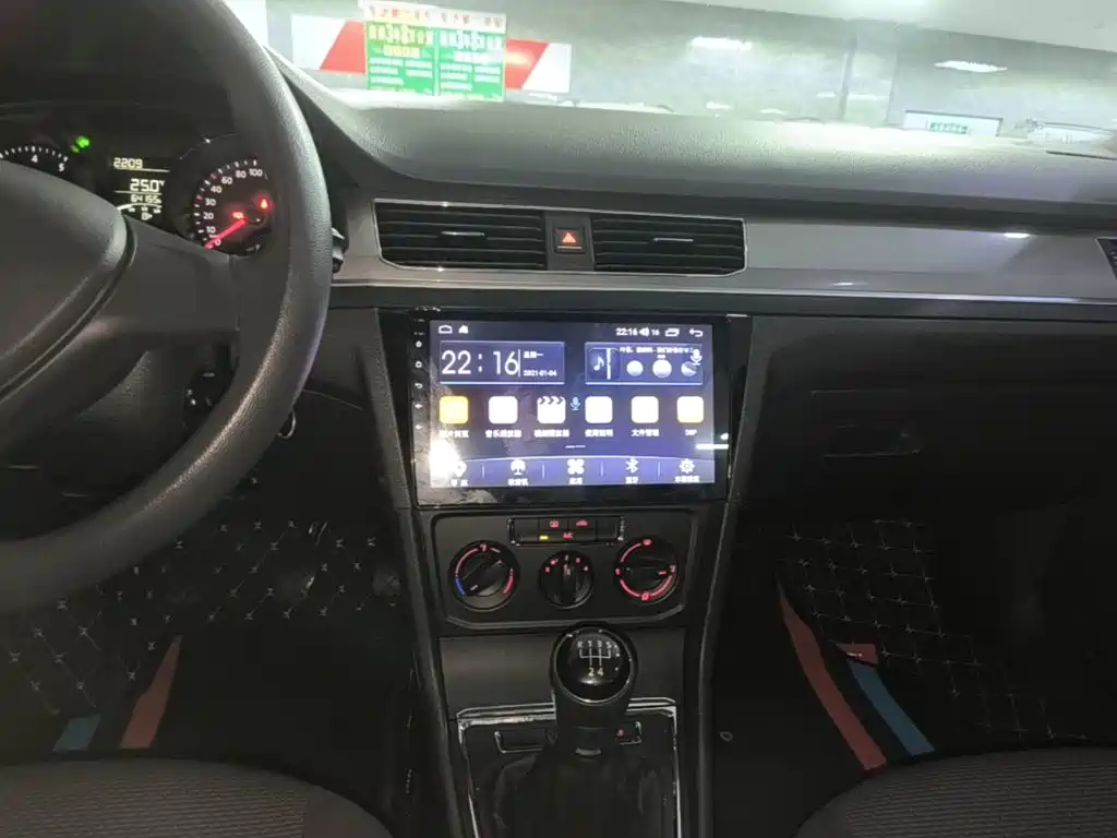 Volkswagen Bora — миниатюра 13