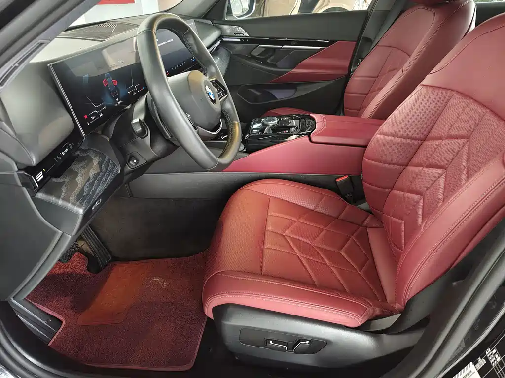BMW 5 Series — миниатюра 4