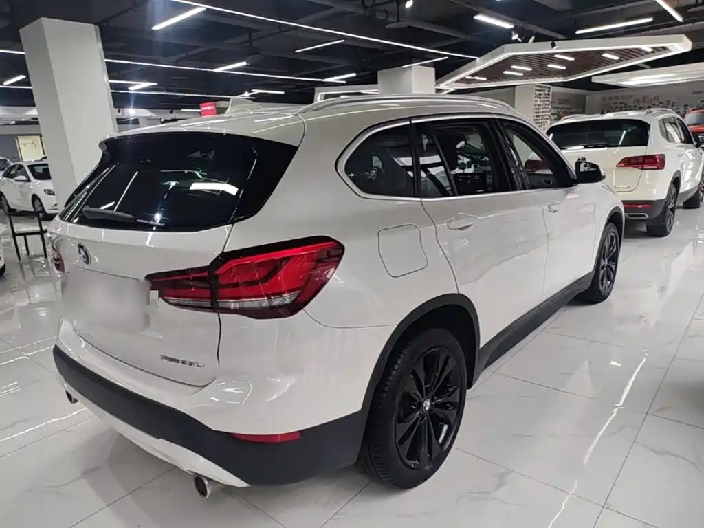 BMW X1 — миниатюра 7