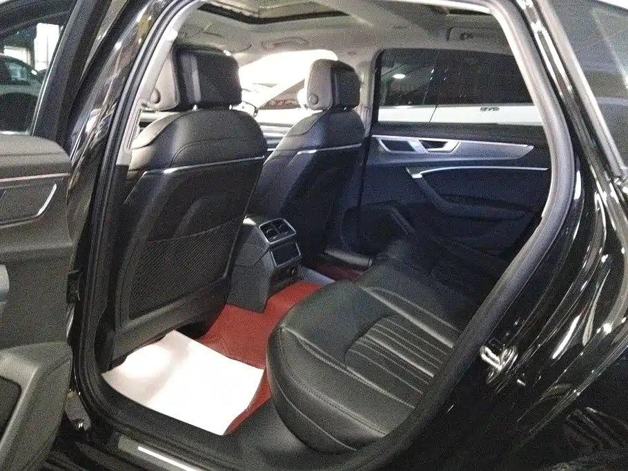 Audi A6L — миниатюра 11