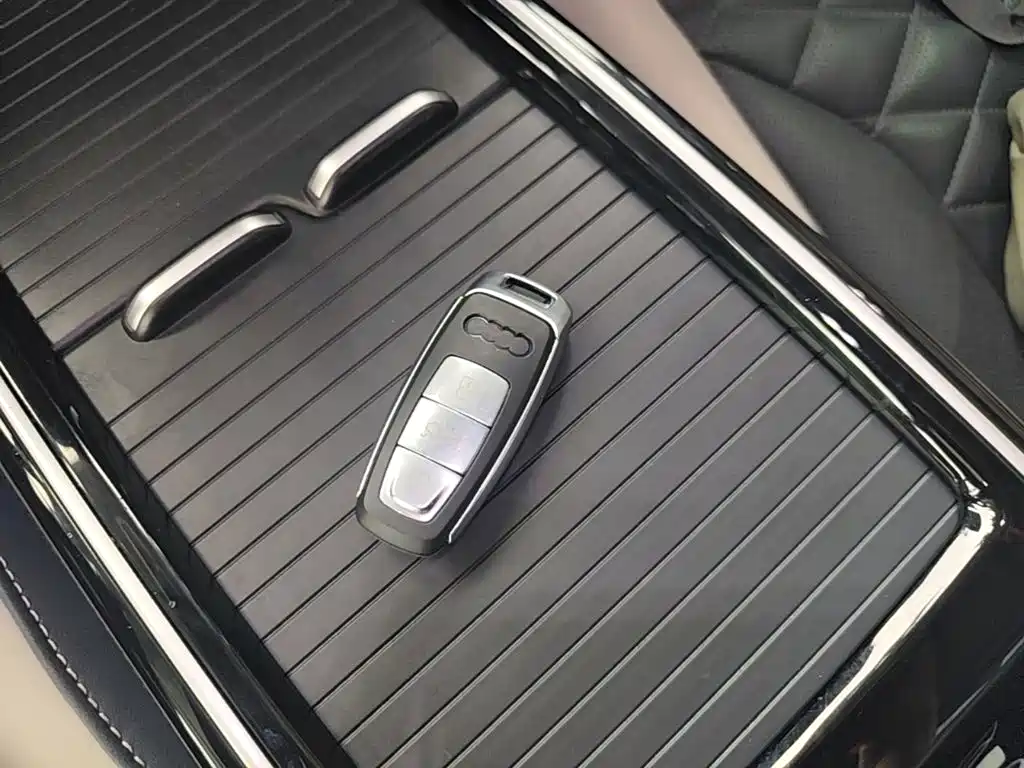 Volkswagen ID.6 Crozz — миниатюра 9