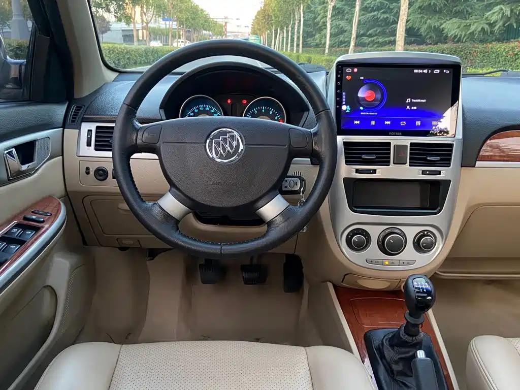 Buick Excelle — миниатюра 8