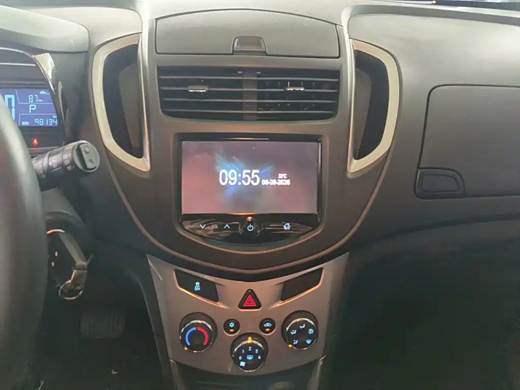 Chevrolet Trax — миниатюра 13
