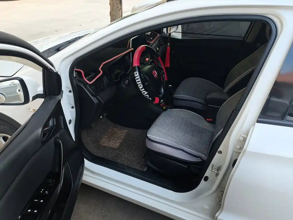 Baojun 310 — миниатюра 12
