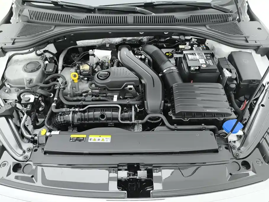 Volkswagen Sagitar — миниатюра 10