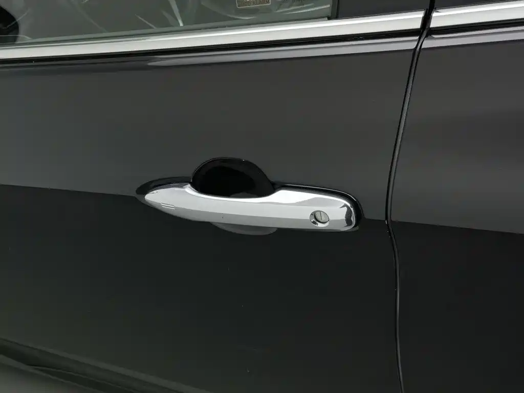 Toyota Avalon — миниатюра 18