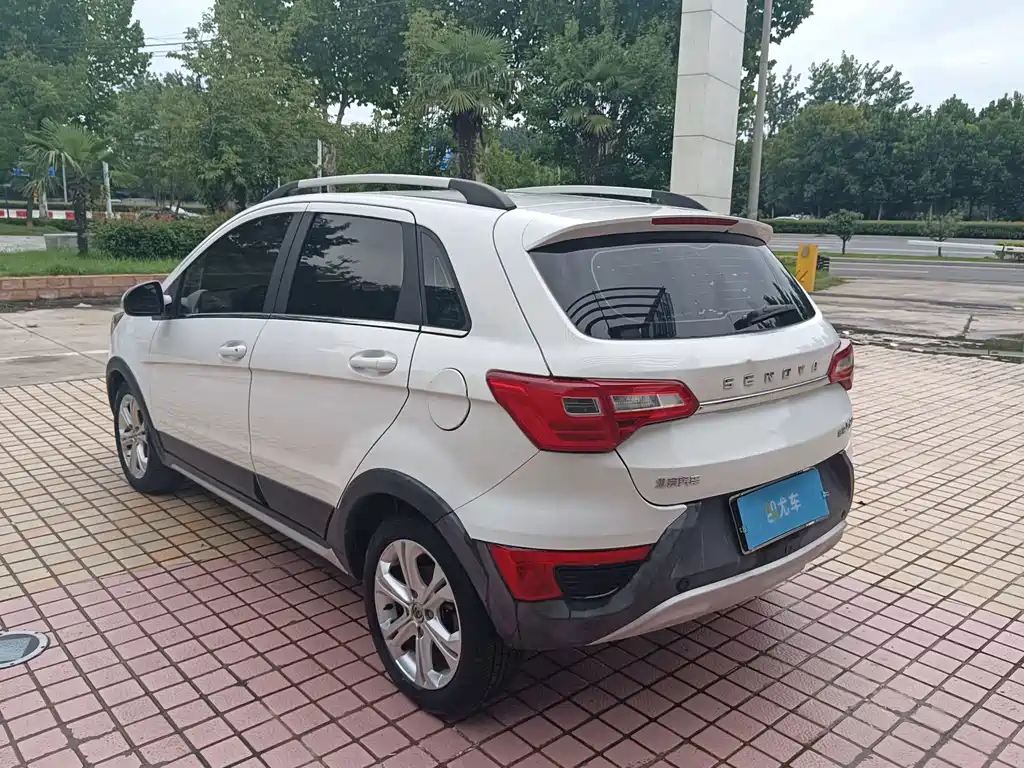 BAIC Senova X25 — миниатюра 14