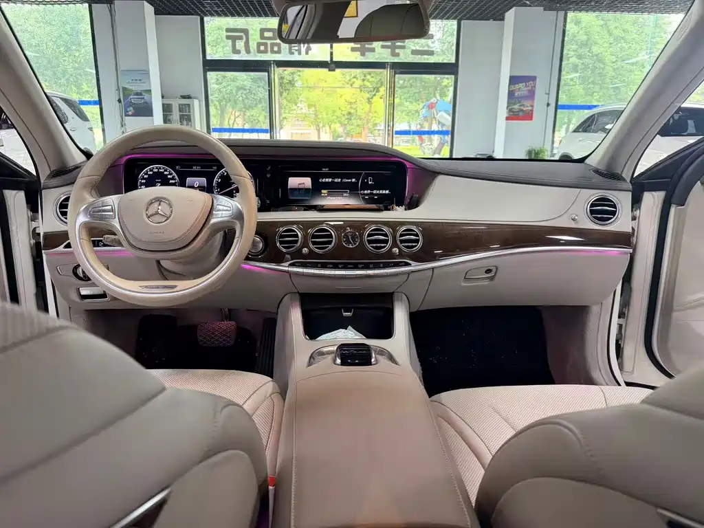 Mercedes-Benz S-Class — миниатюра 12