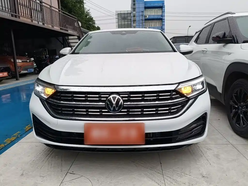 Volkswagen Sagitar — миниатюра 3