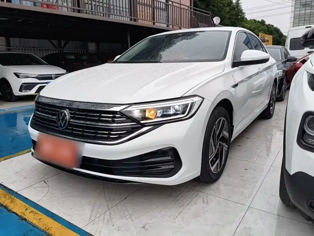 Volkswagen Sagitar — миниатюра 2