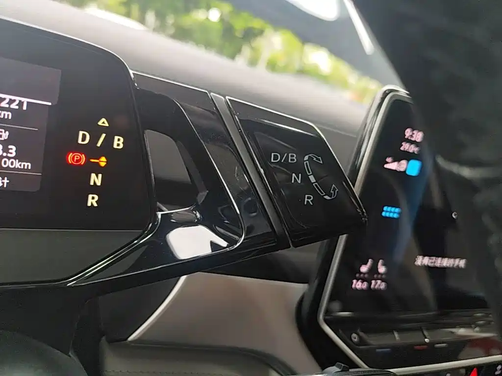 Volkswagen ID.6 Crozz — миниатюра 14