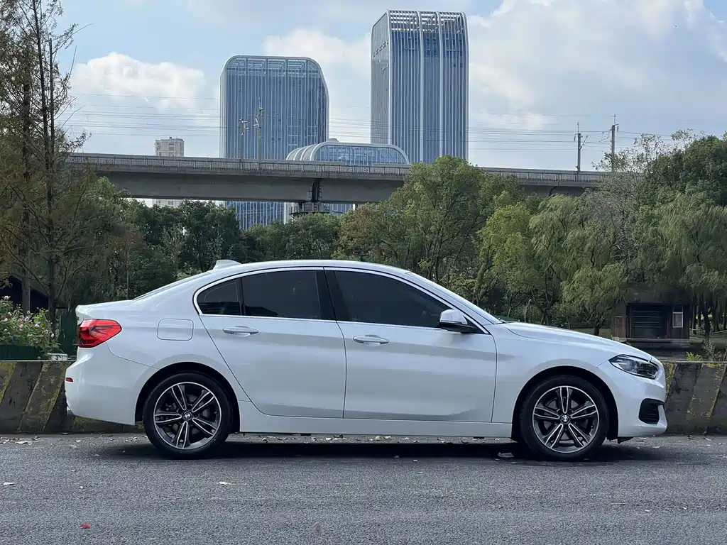 BMW 1 Series — миниатюра 4