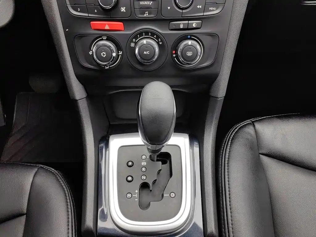 Citroen C4L — миниатюра 13