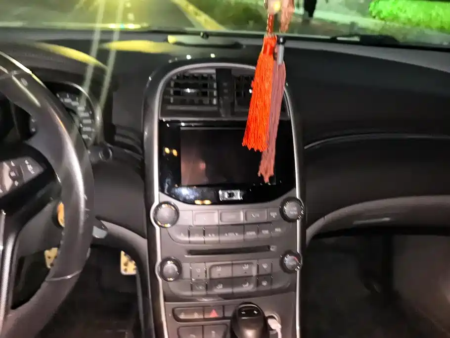 Chevrolet Malibu — миниатюра 13