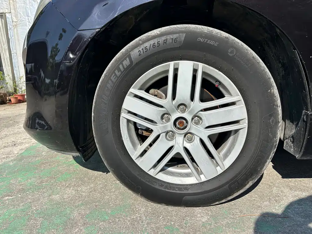 Mazda 8 — миниатюра 8