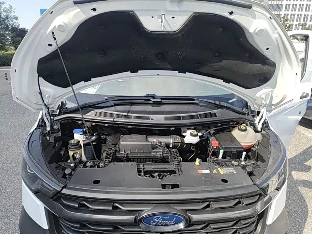 Ford Transit — миниатюра 16