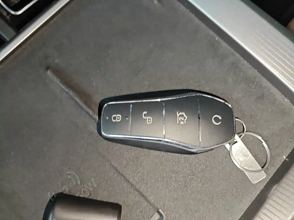 BYD Han L — миниатюра 9