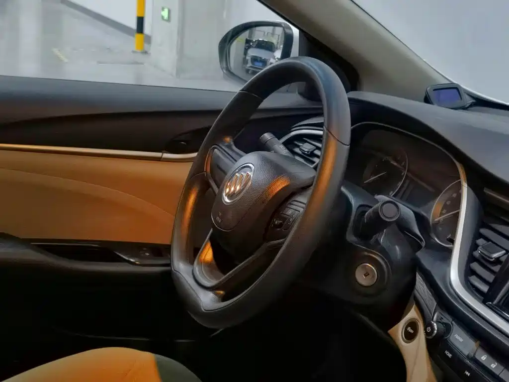 Buick Excelle — миниатюра 22