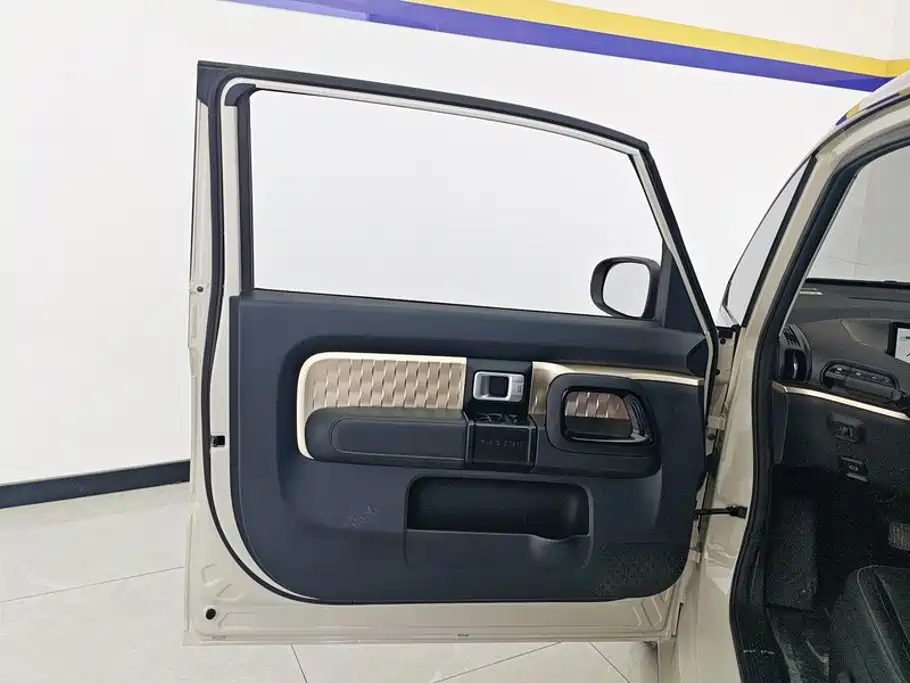 Baojun KiWi EV — миниатюра 7