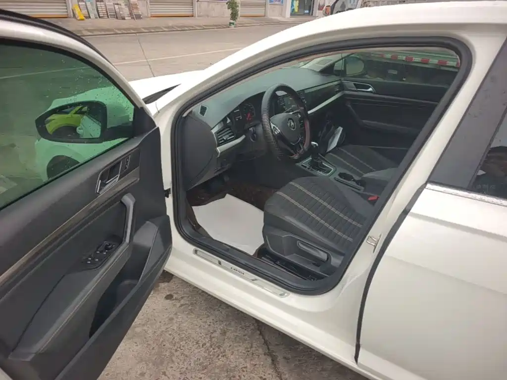 Volkswagen Lavida — миниатюра 16