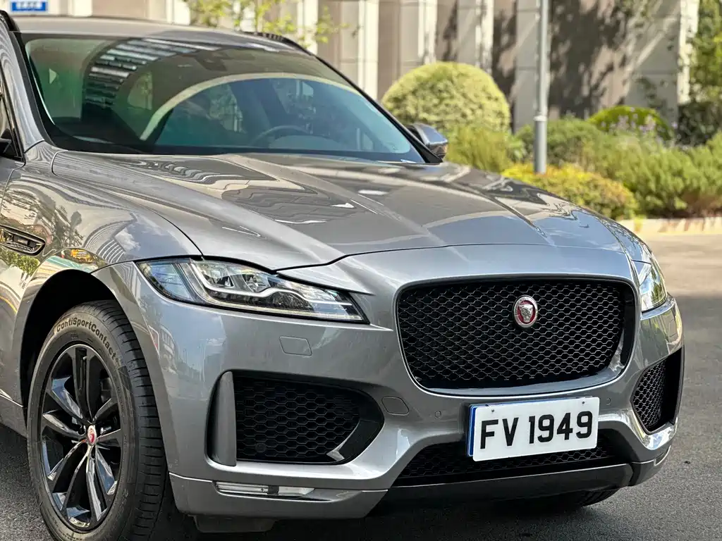 Jaguar F-PACE — миниатюра 7