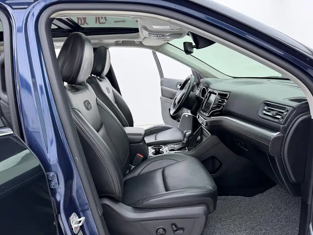 JEEP GRAND COMMANDER