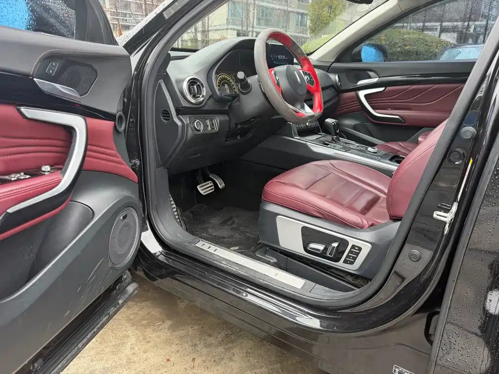 WEI PAI WEI BRAND VV7