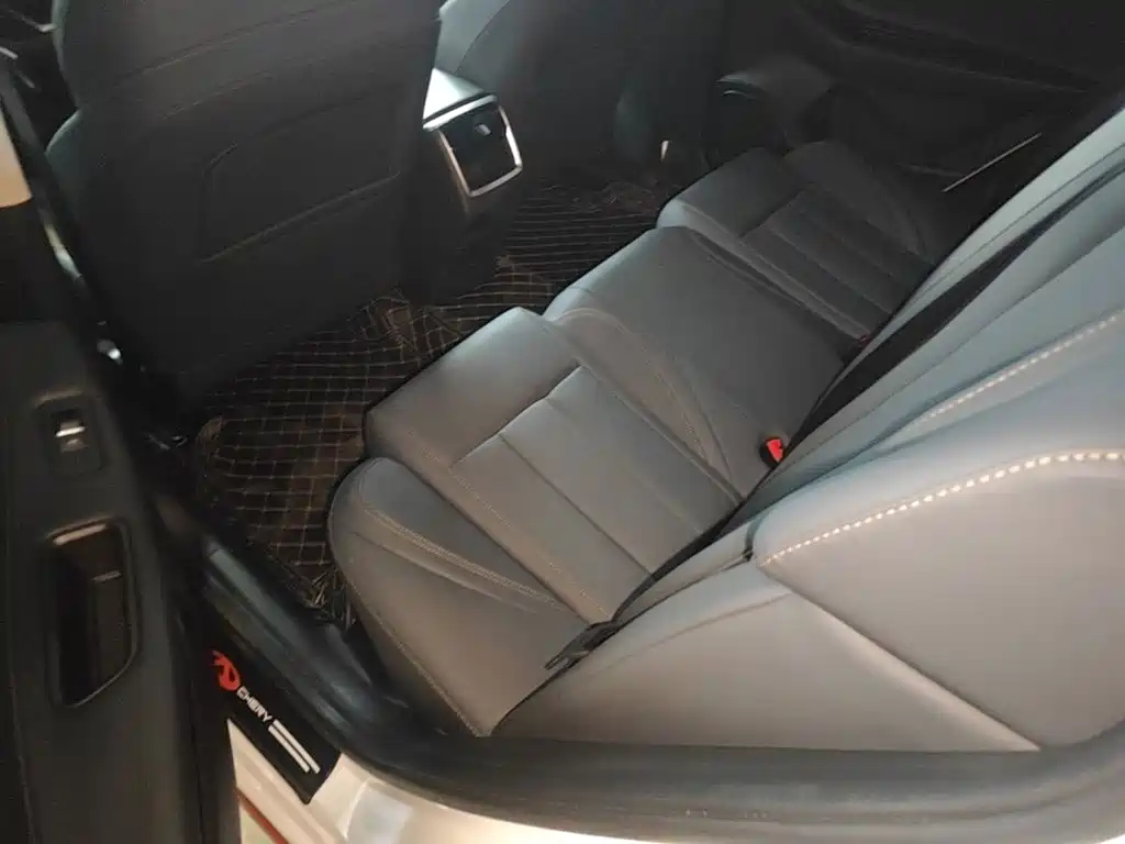 Chery Arrizo 5 PLUS — миниатюра 17