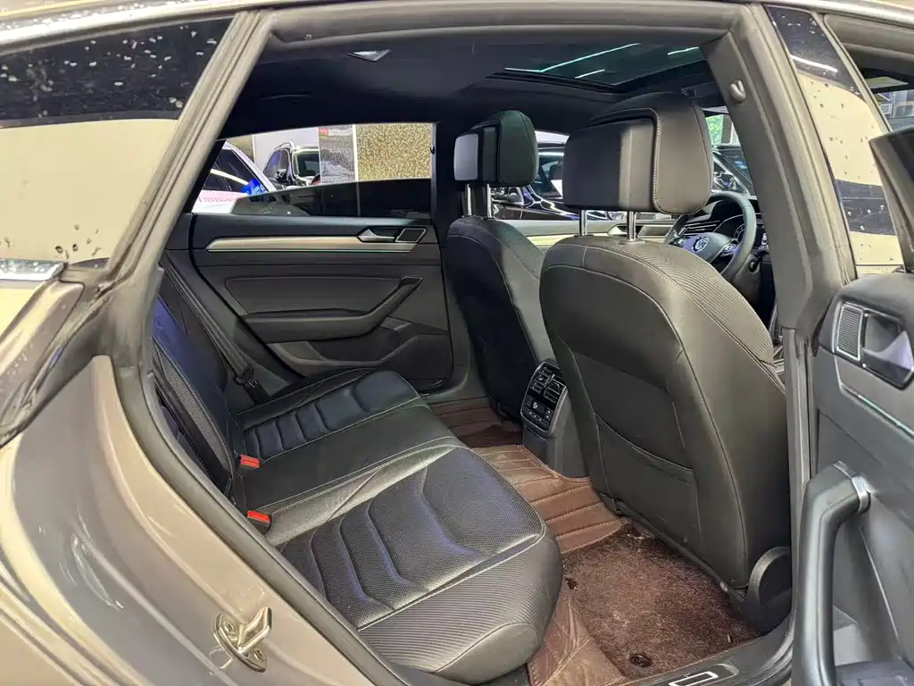 Volkswagen CC — миниатюра 7