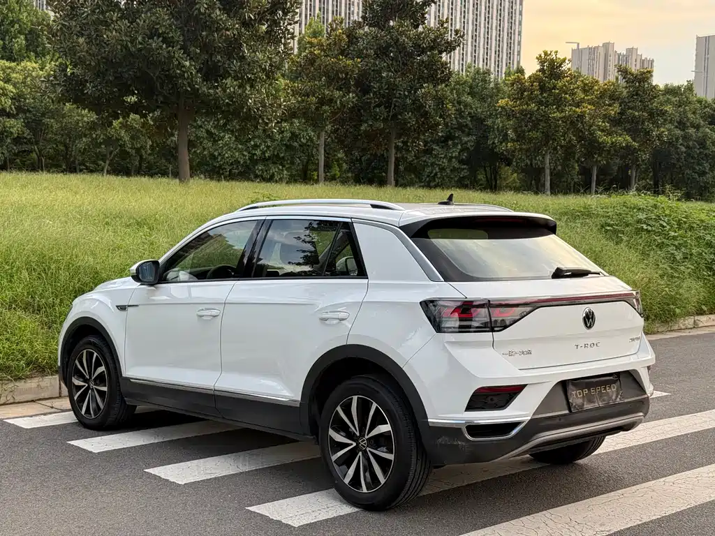 Volkswagen T-Roc — миниатюра 9