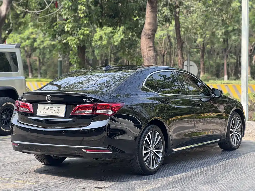 ACURA TLX