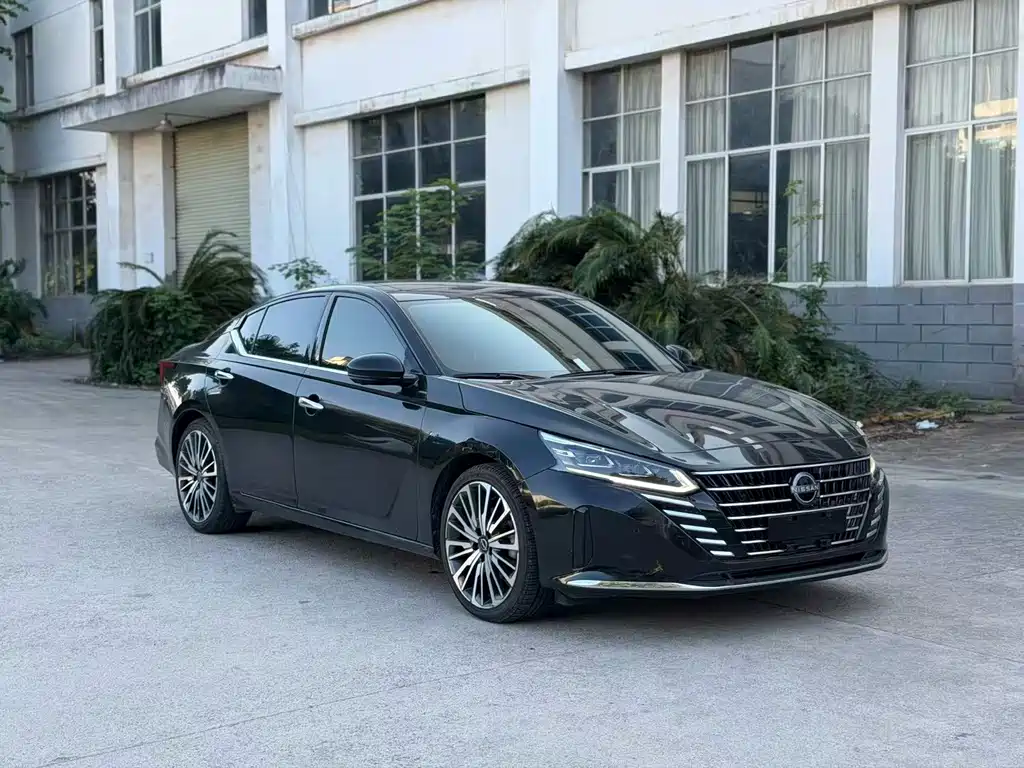 Nissan Teana — миниатюра 3