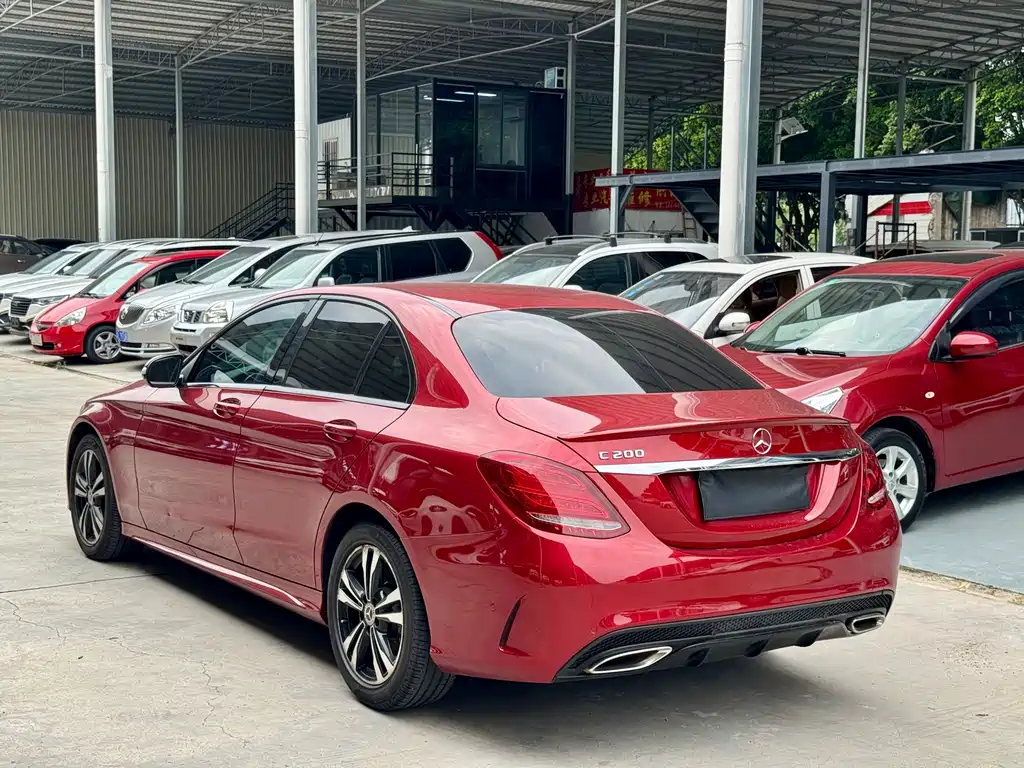 Mercedes-Benz C-Class — миниатюра 6