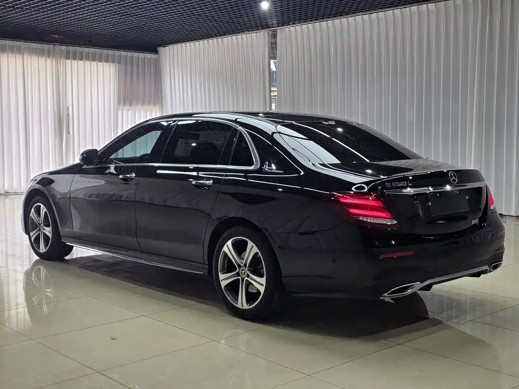 Mercedes-Benz E-Class E 2020 E 260 L Sport