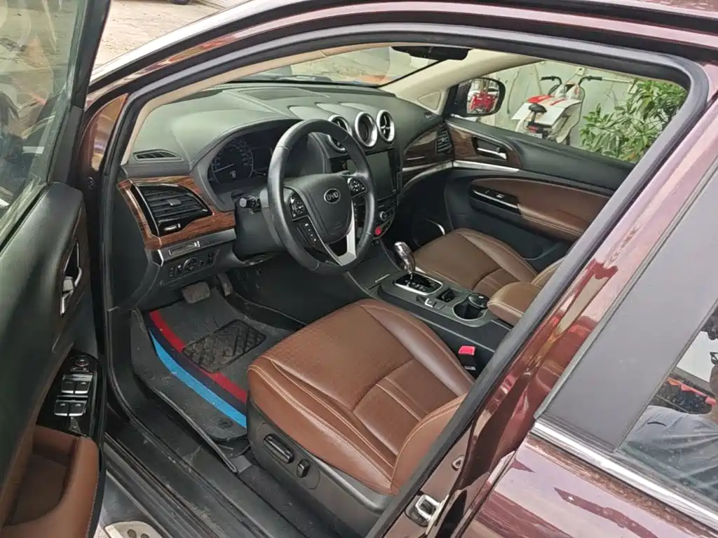 BYD S7 — миниатюра 16