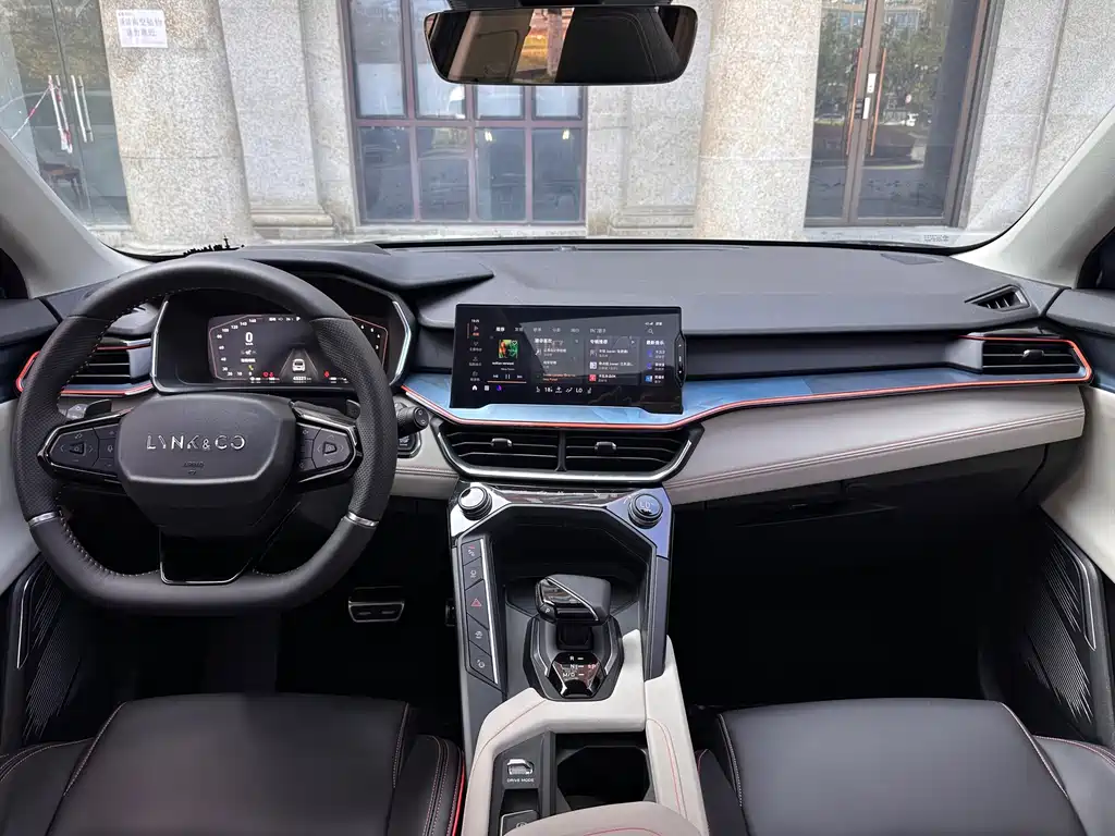 LYNK 06