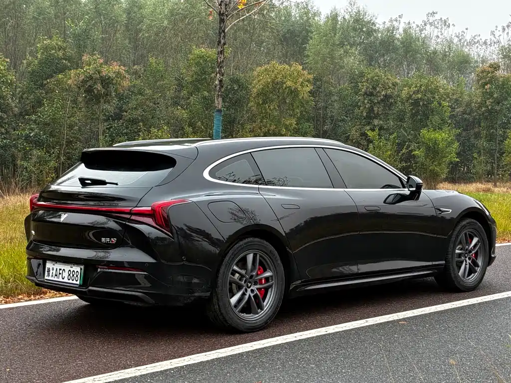 Neta S Shooting Brake — миниатюра 10