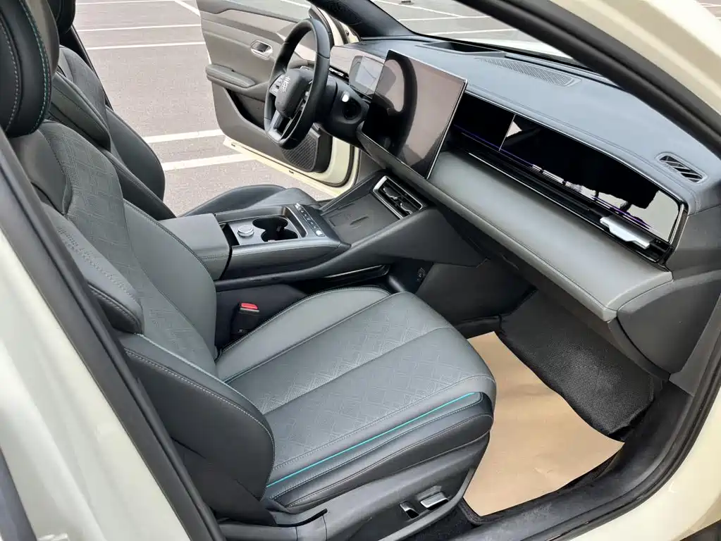BYD Qin L — миниатюра 14