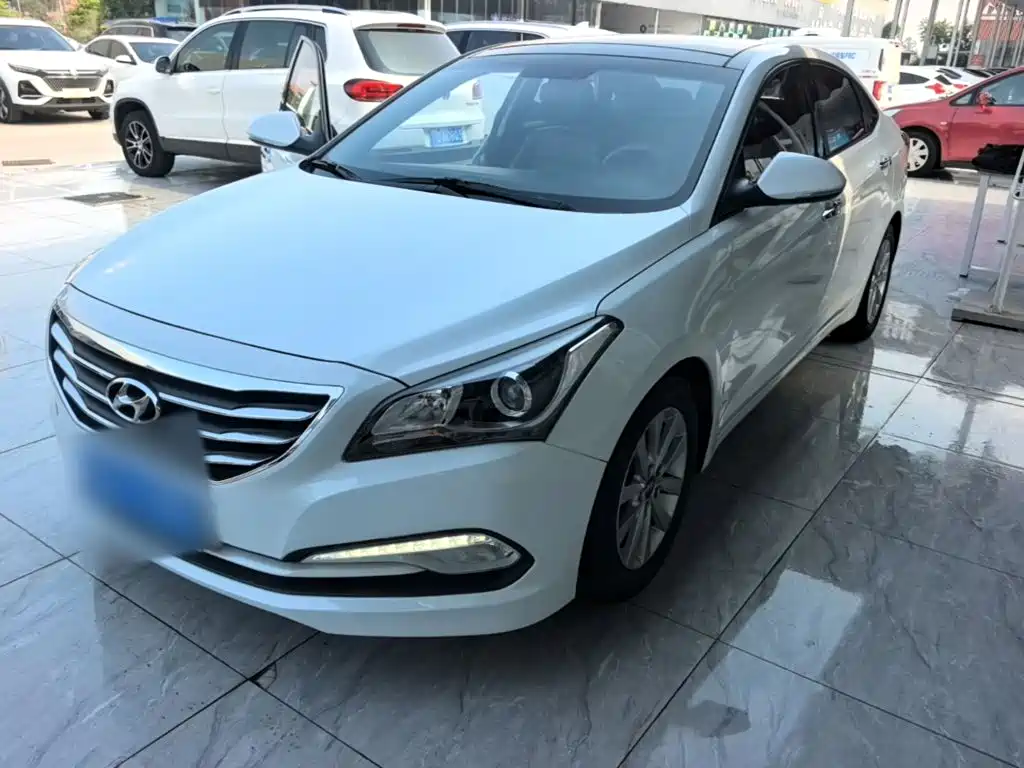 Hyundai Mistra